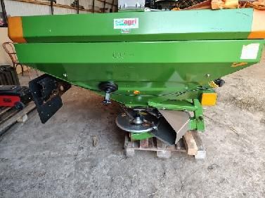 Rozsiewacz nawozów Amazone