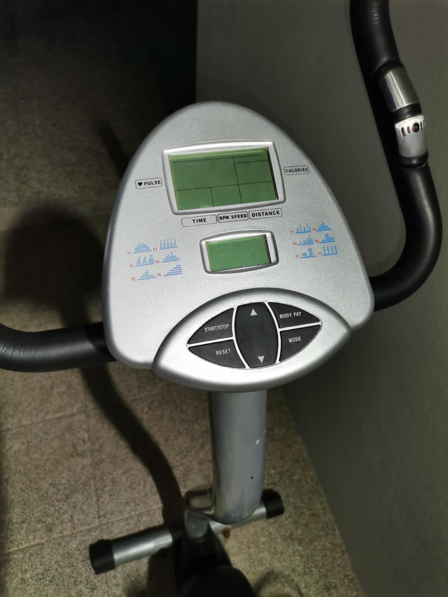 Bicicleta de ginástica em excelente estado