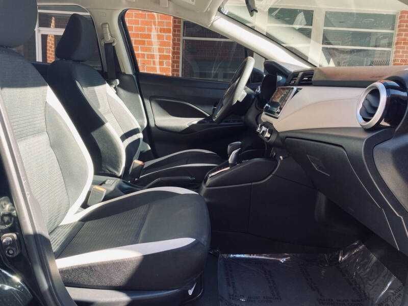 2021 Nissan Versa SV
