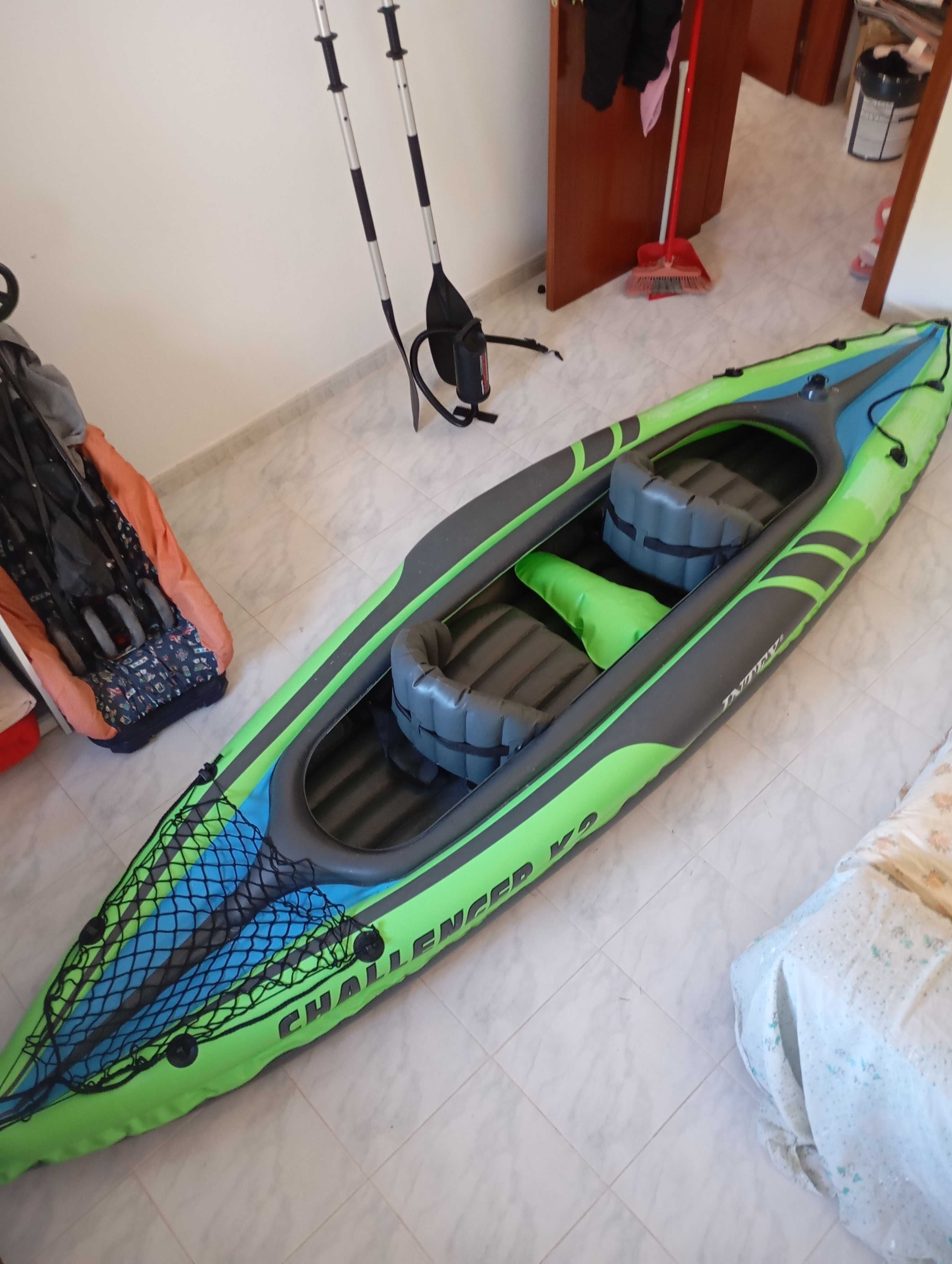 Kayak insuflável Intex