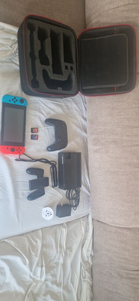 Nintendo Switch- Bundle