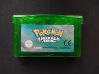 Pokemon Emerald na Gameboy'a.