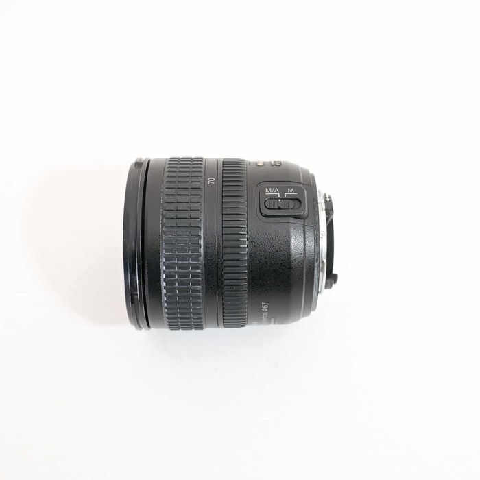 Nikon 18-70 f/3.5-4.5 AF-S DX IF ED G