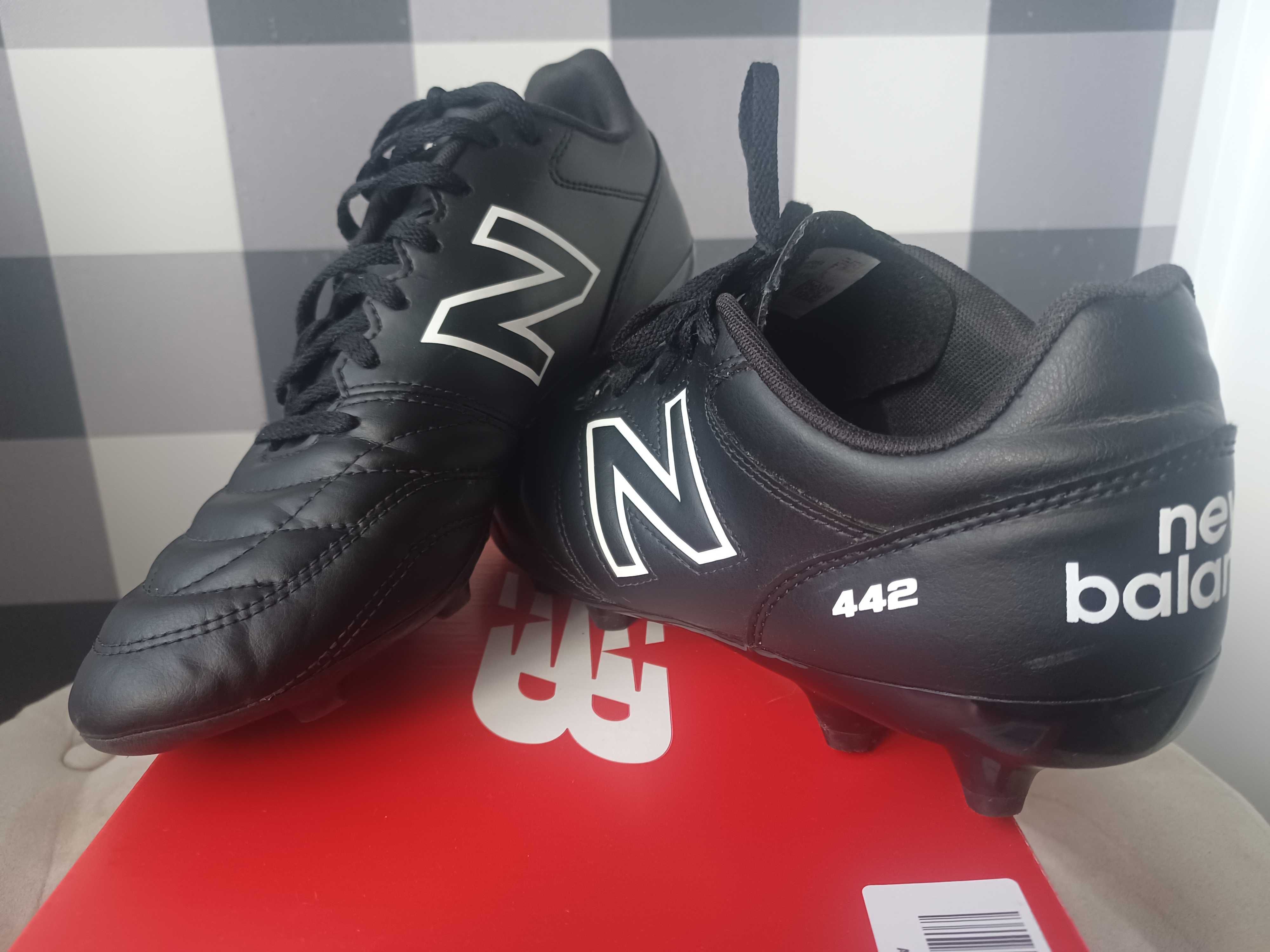 Buty piłkarskie New Balance MS43FBK2 korki 42