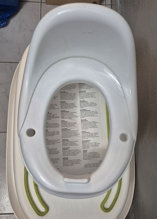 Banheira e Bacio Criança