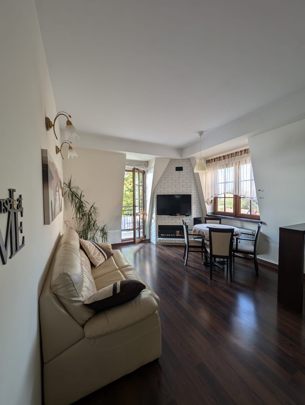 Wakacyjny termin od 15 sierpnia. Komfortowy apartament nad jeziorem