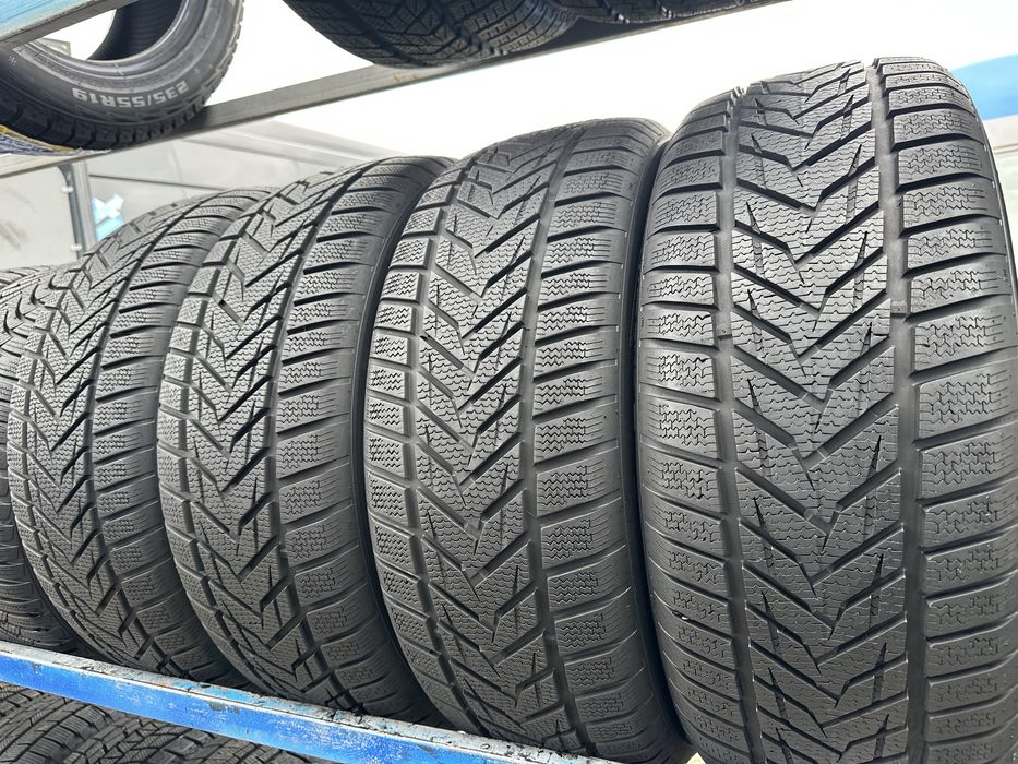 Шини б/у 215/50/18 R18 Vredestein