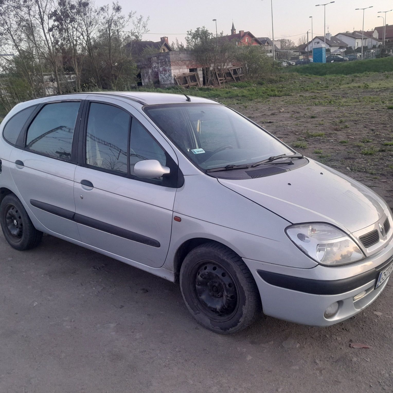 Renault scenic lift na części