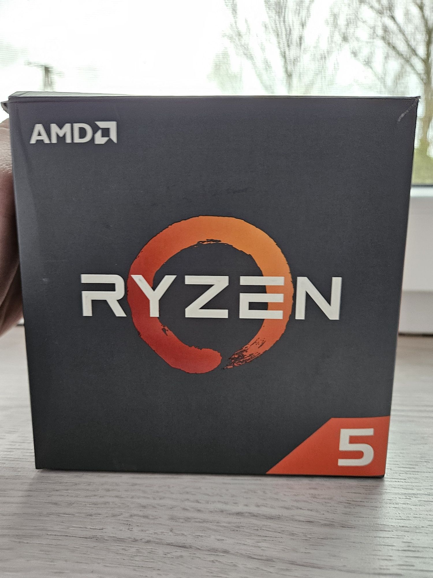 Procesor AMD Ryzen 2600 + chłodzenie AMD