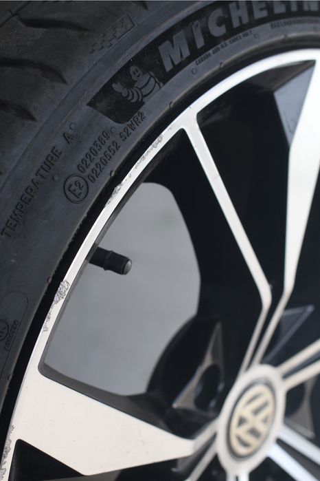 Диски VAG 5*112 R18 ET45 без резини!!!