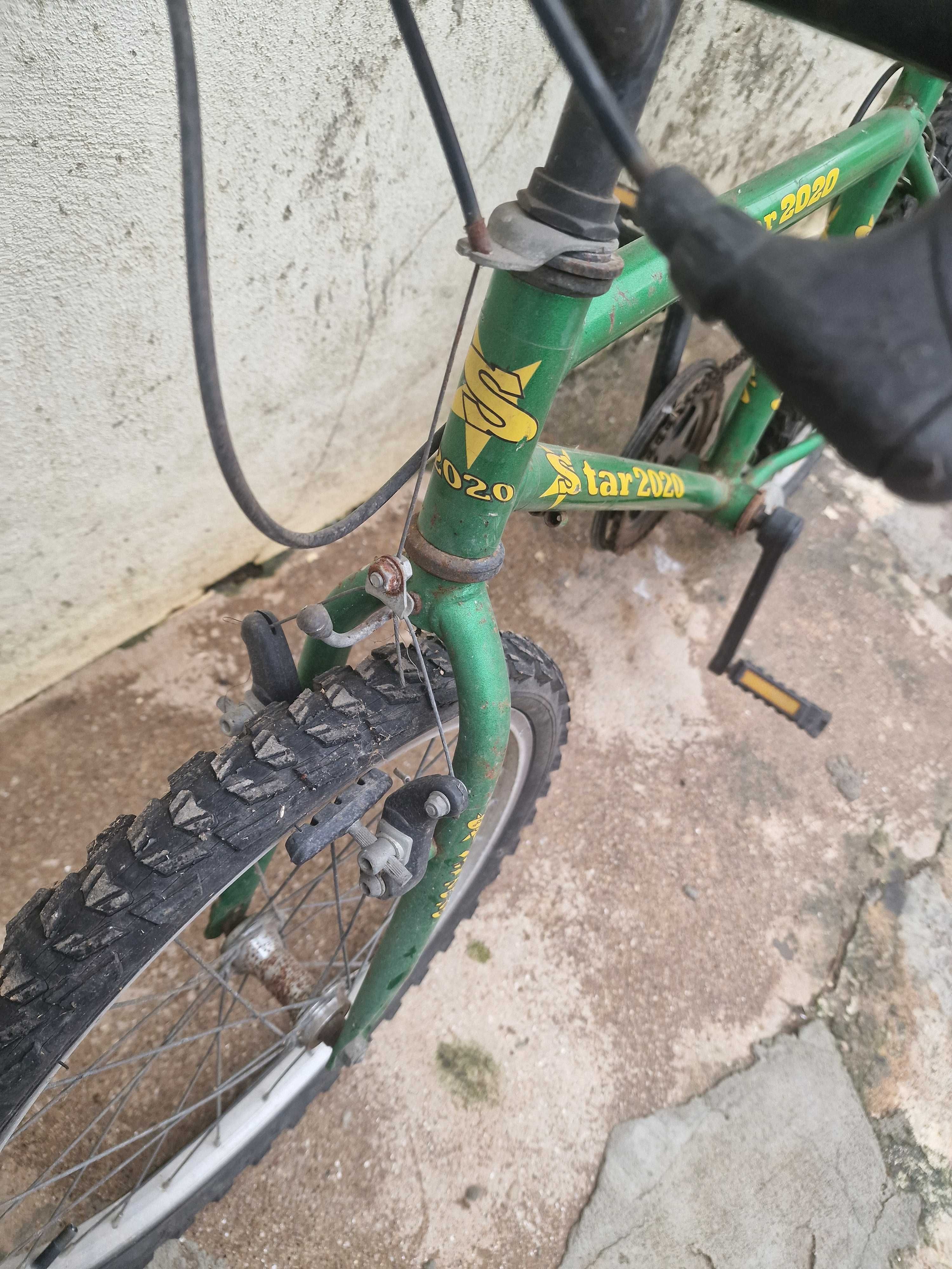 Bicicleta infantil usada