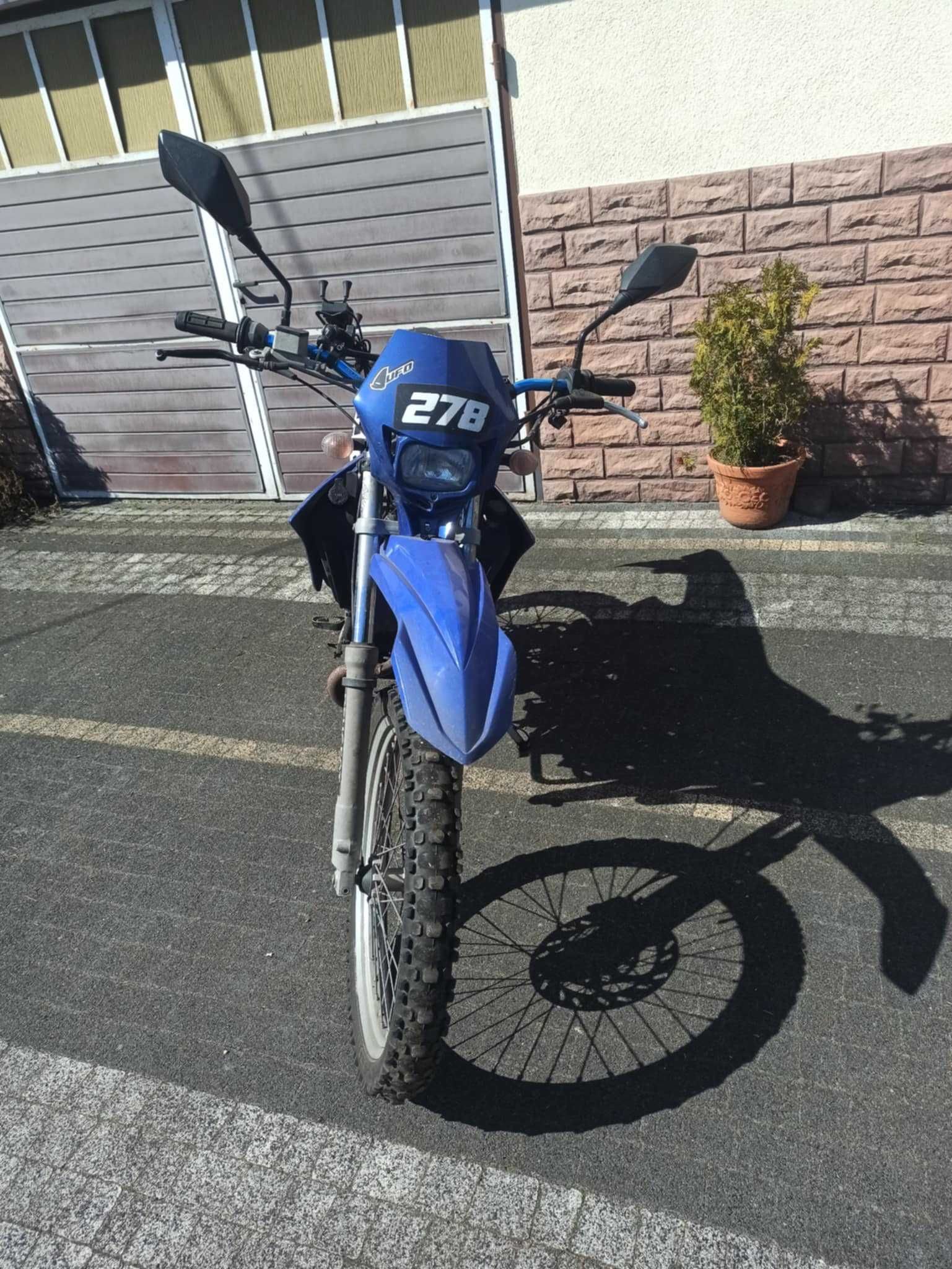 Peugot   xps  50