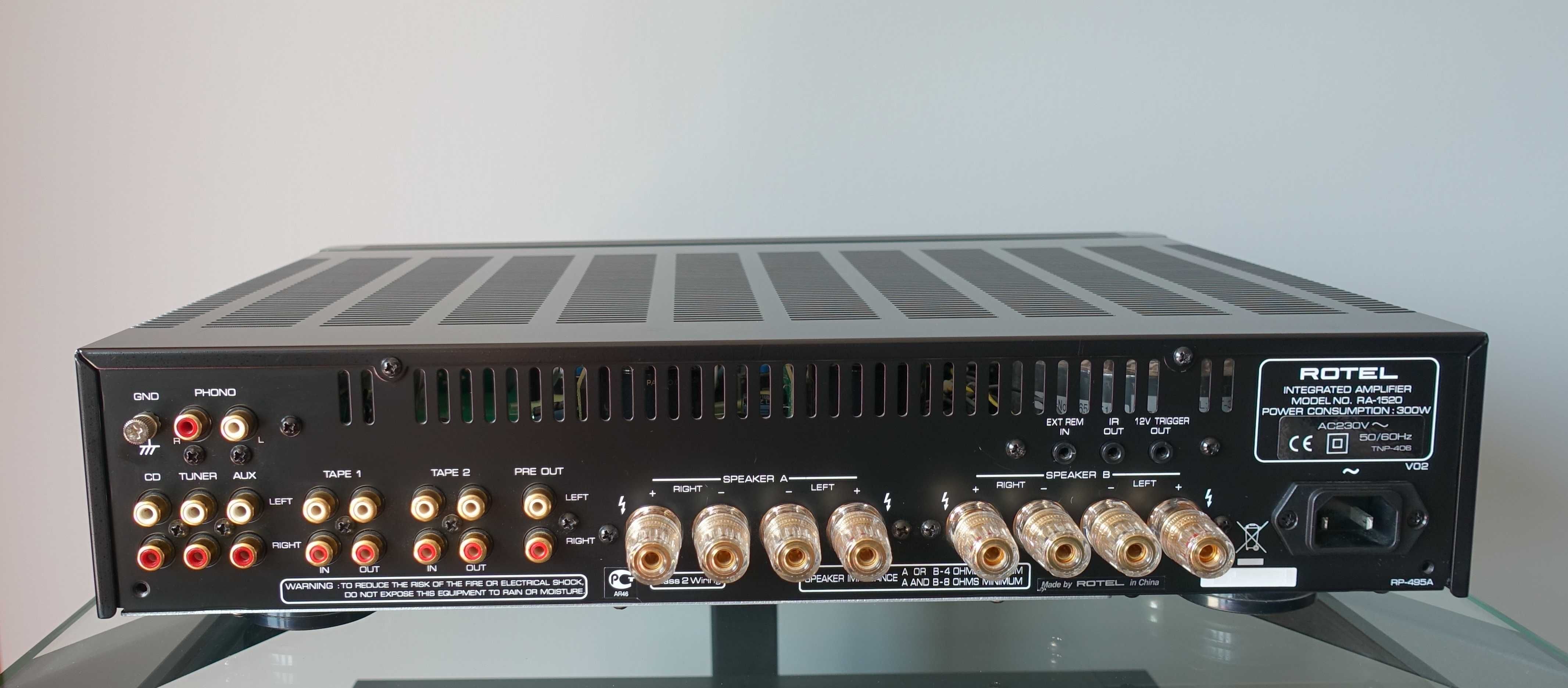 ROTEL RA1520 bardzo dobry wzmacniacz stereo + pilot
