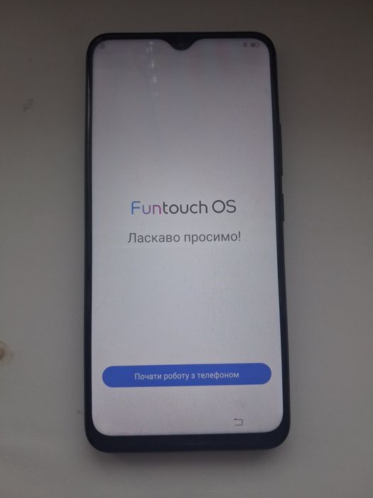 Телефон ОС Android Vivo у 19