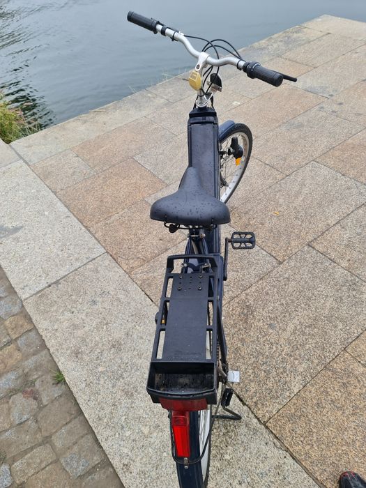 Bicicleta eletrica construcao italiana