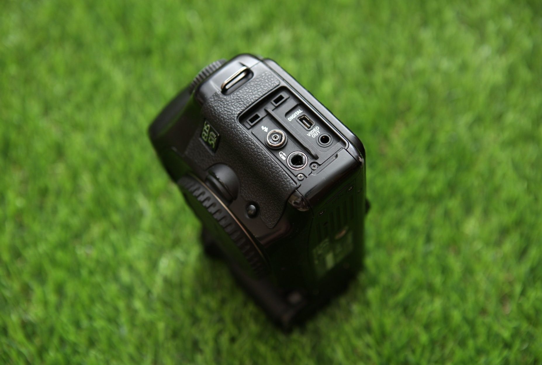 ЧУДНЫЙ ! Canon 5D + Compact flash