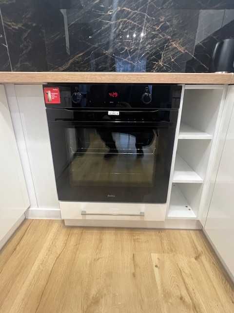 Wyszyńskiego 9 winda + garaż  Nowe 40m2