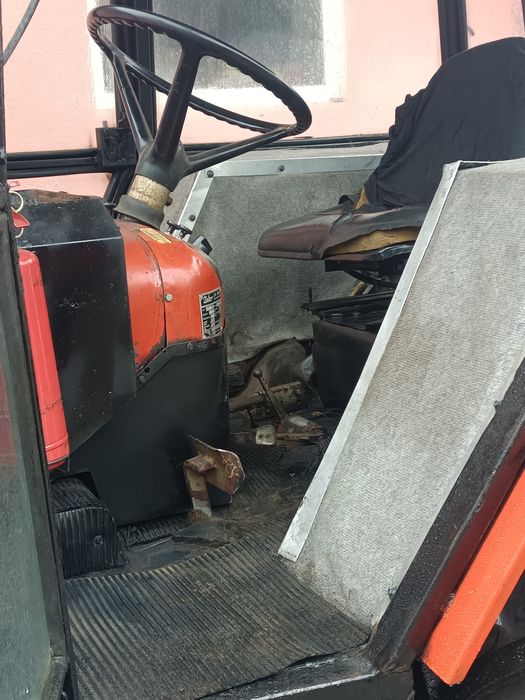Zetor 5718, Zetor 6011 WSPOMAGANIE zarejestrowany opony jak nowe