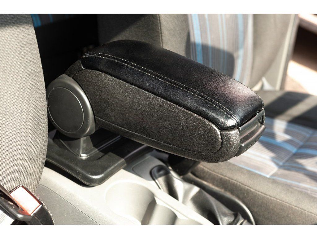 Ford Focus 2005-2011 Підлокітник V1