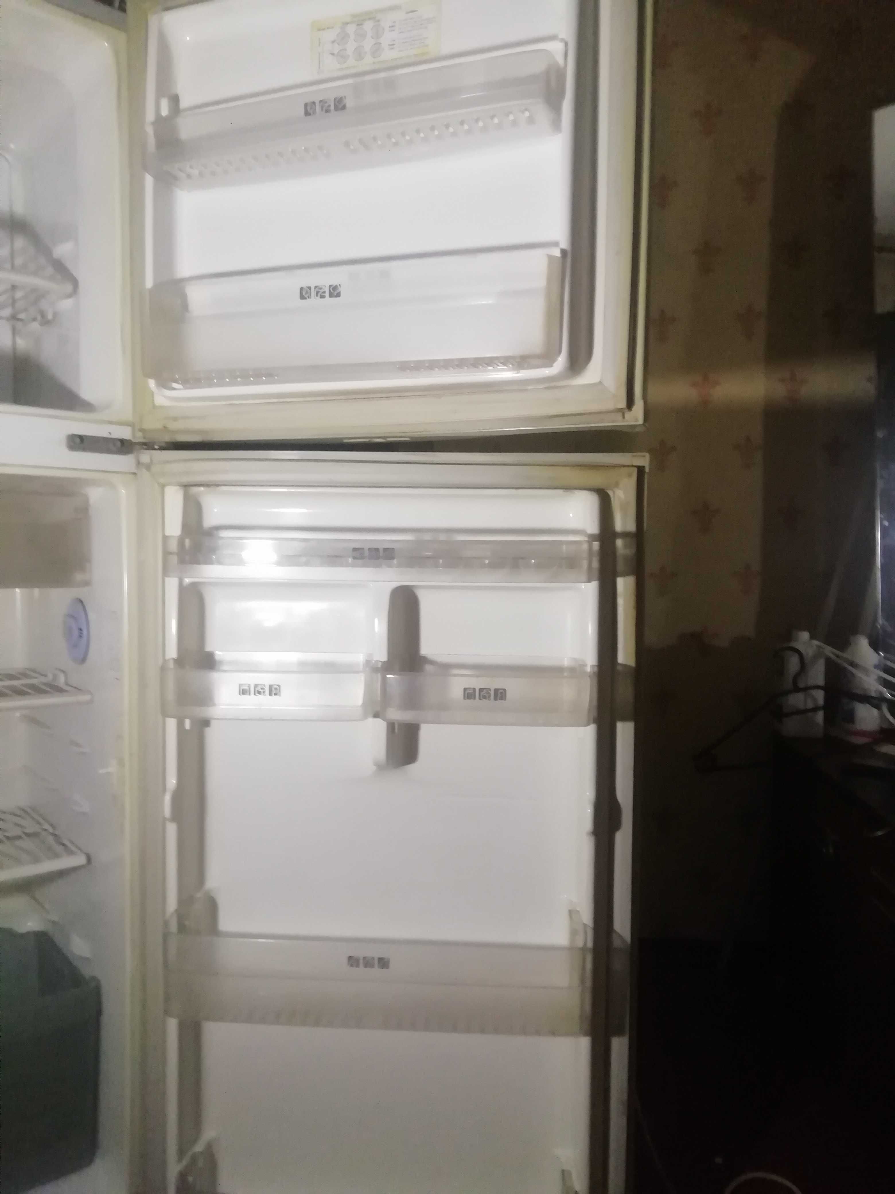 Холодильник 2-камерний Самсунг