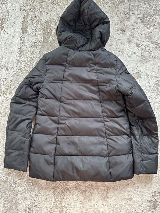 Жіноча зимова куртка