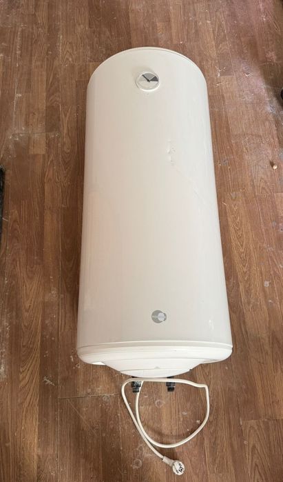 Vendo termoacumulador de 100 Lt.