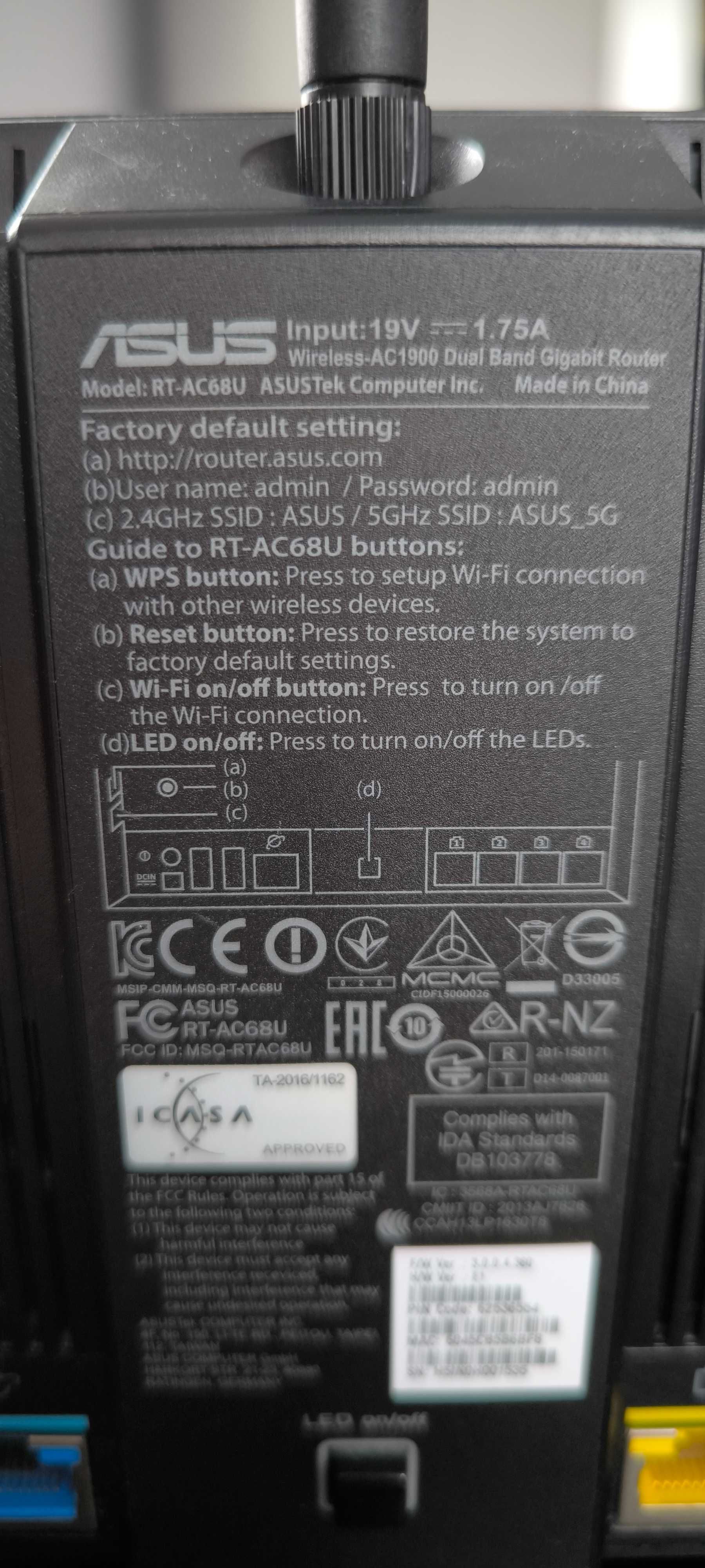 Router Asus RT-AC86U, AC1900, AiMESH,WiFi5, 4x1GB LAN 1GB WAN , 2xUSB