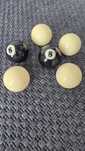 Vendo bolas de bilhar branca e bola 8 novas
