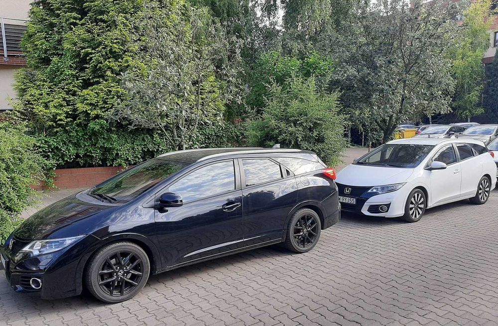 CZARNA Honda CIVIC Tourer, polift 2016r. zadbana,bez nakładów-do jazdy