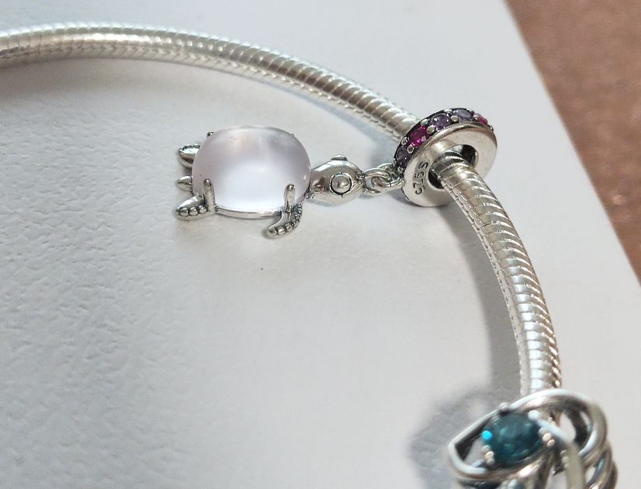 Bransoletka Pandora plus dwa charm'sy S925