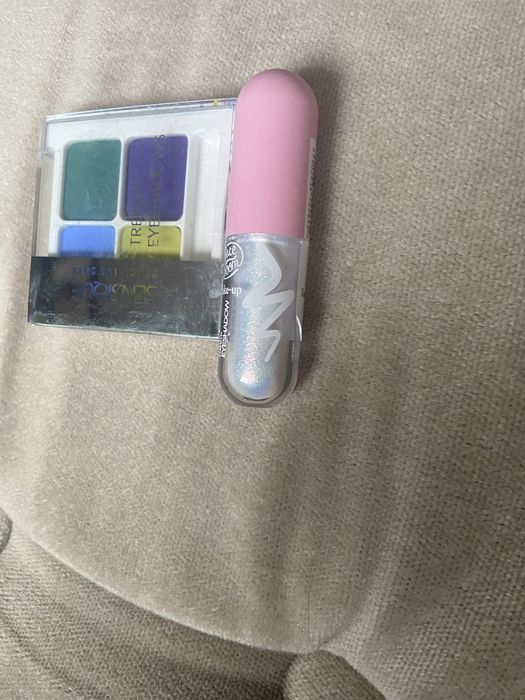 Zestaw cień w płynie faceboom i paletka cieni sensique