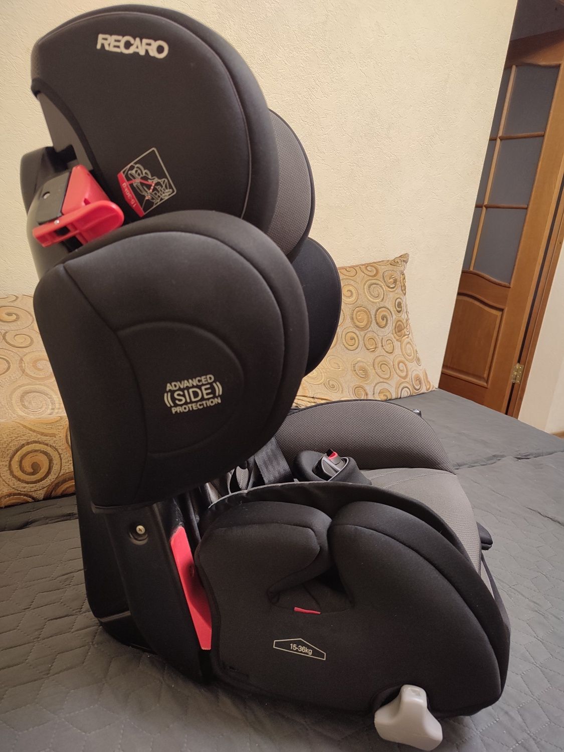 Автокресло recaro hero  новое