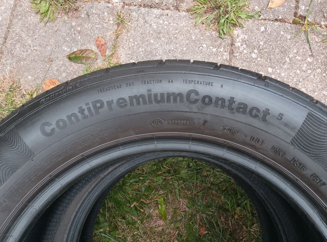 2 Opony klasy premium Continental ContiPremiumContact 5 215/60 R17 96H