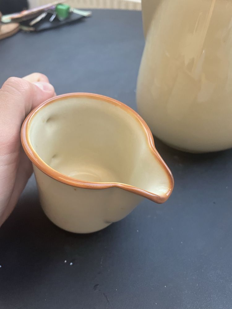 Dzbanki ceramiczne do mleka