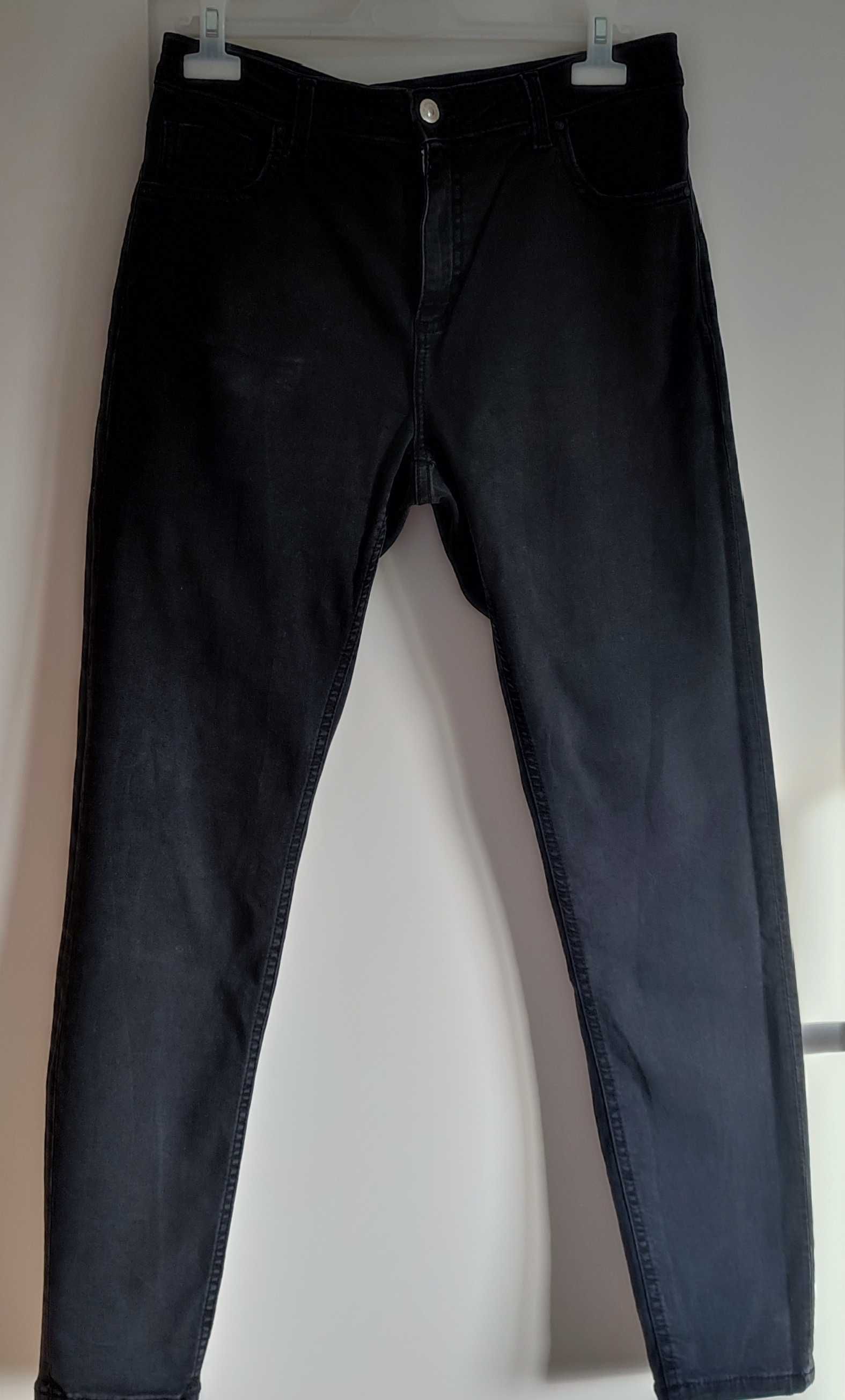 Spodnie dżinsowe czarne Reserved r.42