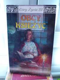 Obcy księżyc , saga Córy życia 23 , May Grethe Lerum.