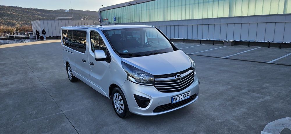Opel Vivaro 145KM Navi Extra Long Klima Trafic Transporter Caravelle Proace FV 23%