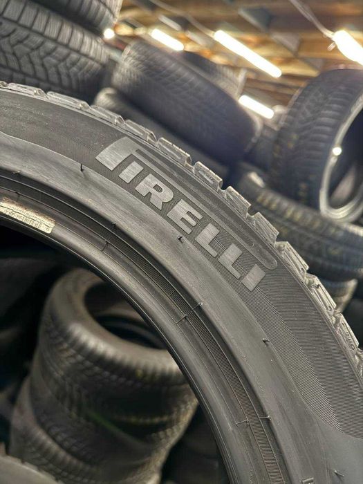 255/45 R19 PIRELLI WINTER SOTTOZERO 3 PNCS (95% Стан Нових!) 245 40