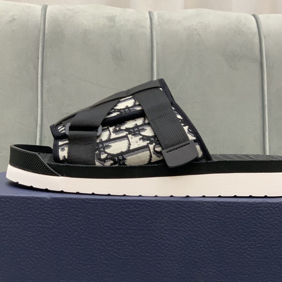 Тапки діор/ dior slides