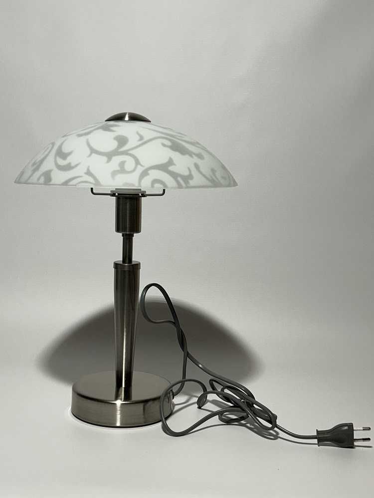 Klasyczna lampa stołowa SOLO 91238 EGLO