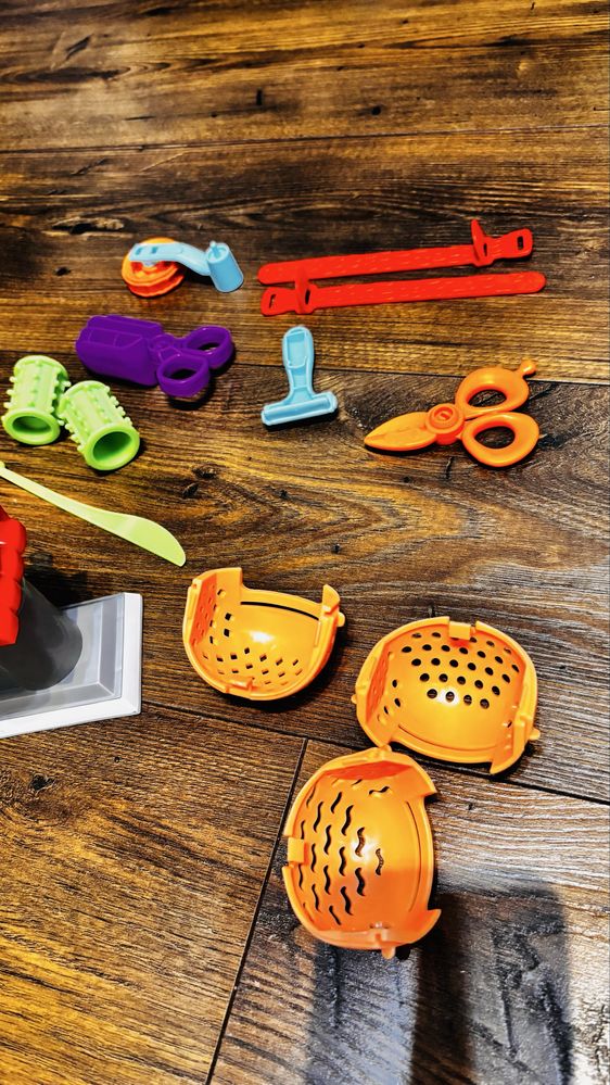 Hasbro Play-Doh Szalony Fryzjer