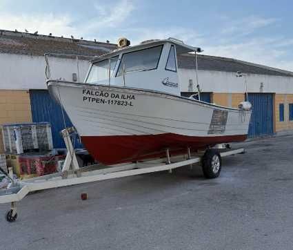 Lancha/barco de pesca  7mts