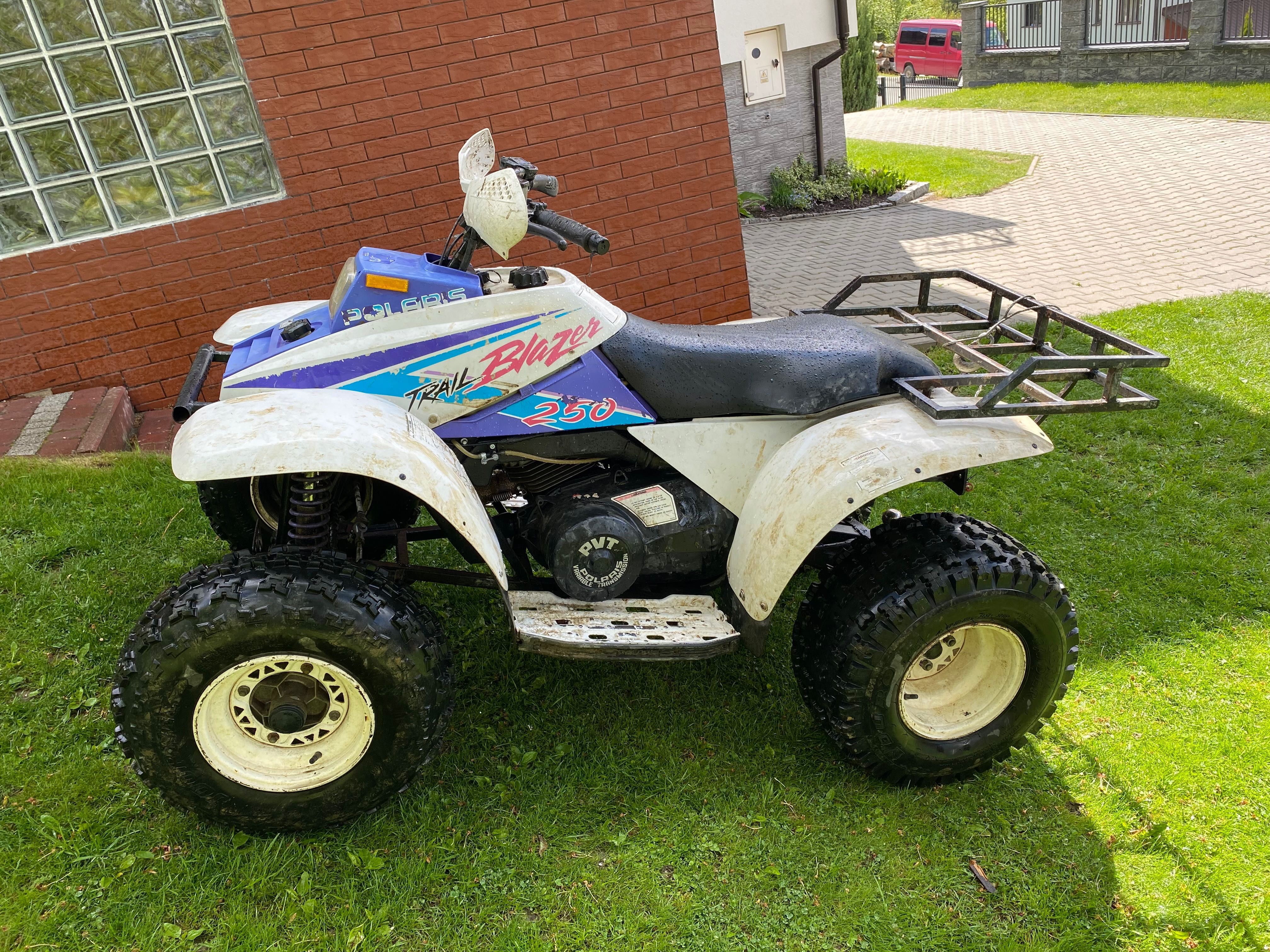 Quad Polaris trail blazer 250 2t