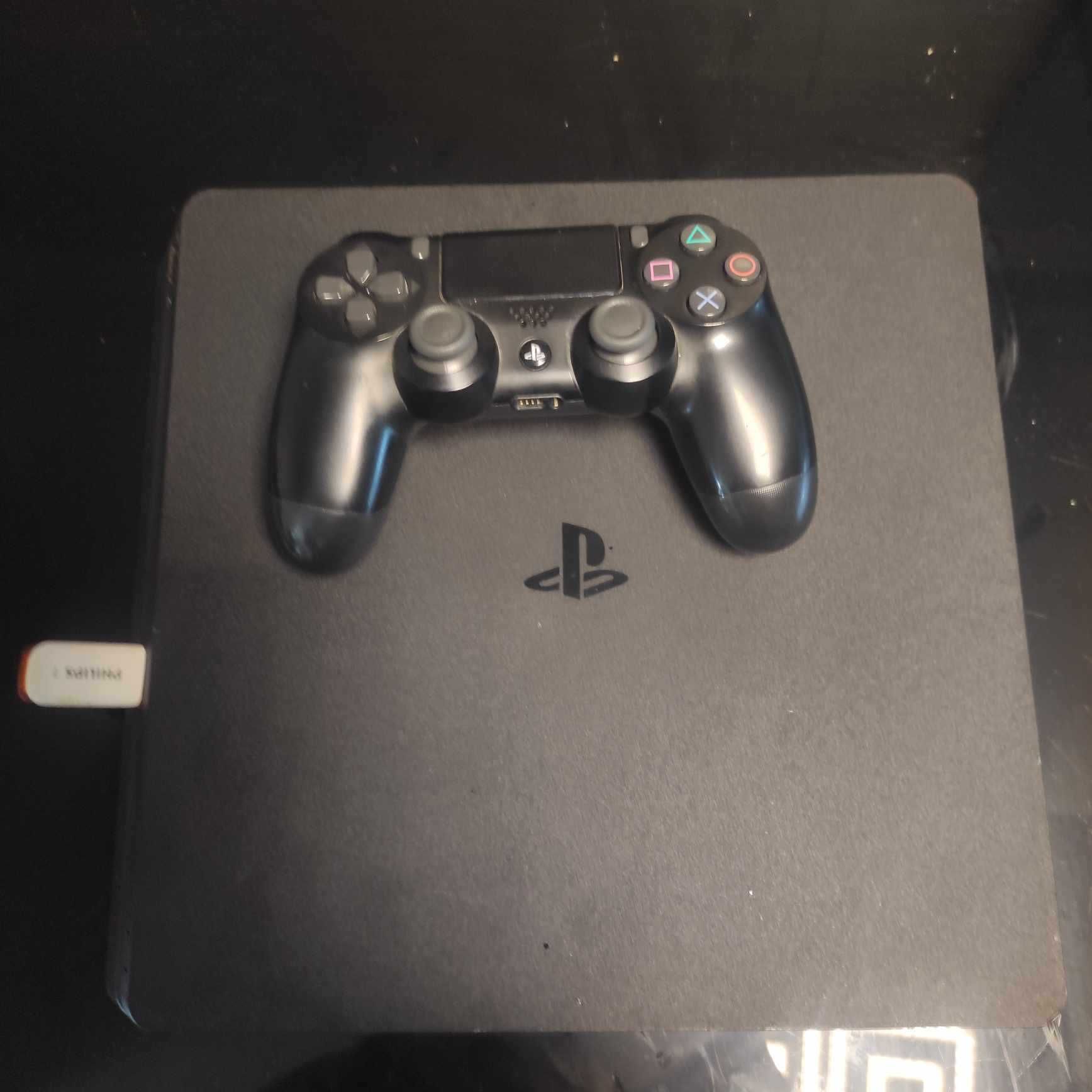 Ps4 slim versao 9.00 com comando