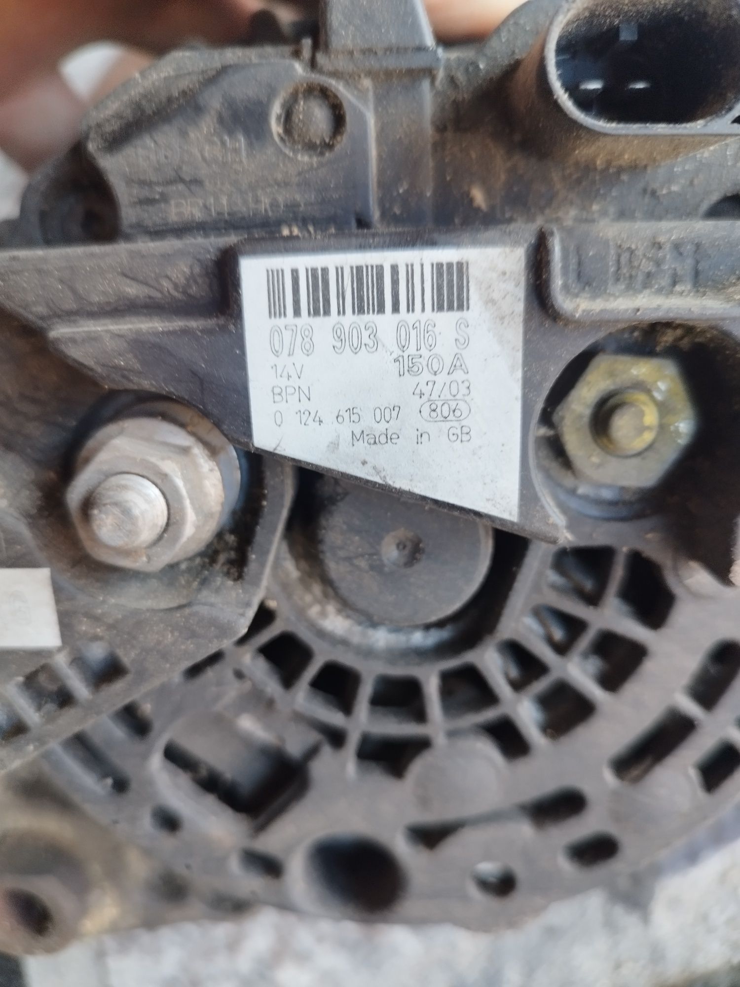 Alternator Audi A6 C5 3.0 V6 ASN
