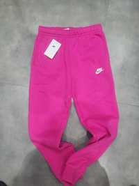 Spodnie dresowe damskie Nike S różowe