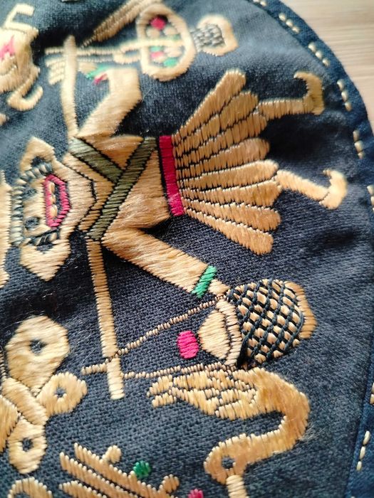 Antyczny chiński kołnierz etniczny z konca XIX wieku haftowany