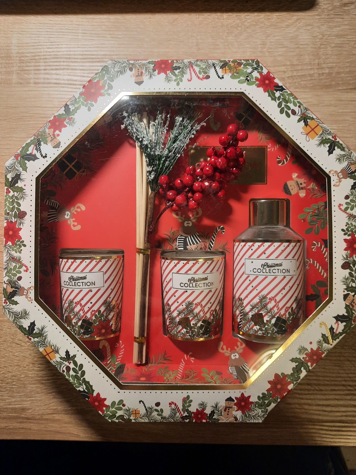 Pepco Christmas collection - zestaw zapach do pokoju z pałeczkami i 2