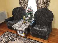 Продається диван і два крісла