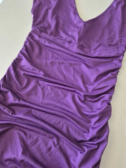 Fioletowa wieczorowa sukienka cekiny dopasowana r. 34 (XS)
